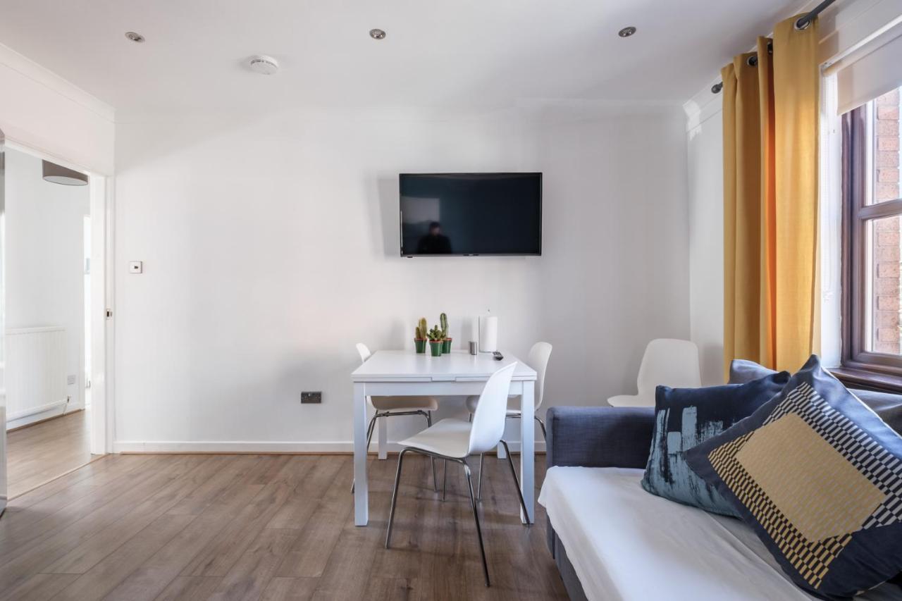 The Douglas - Spacious 2 Bed Apartment In Uddingston Luaran gambar