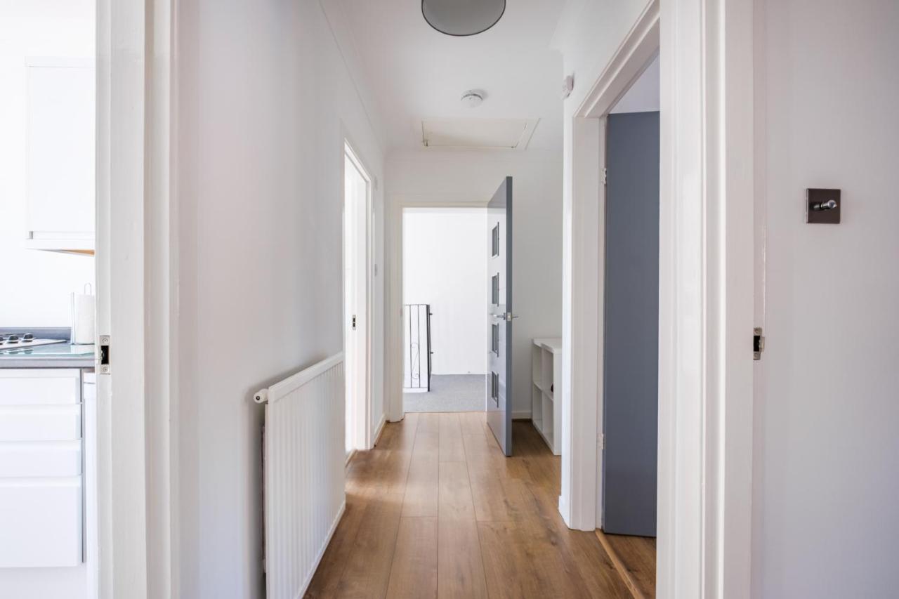 The Douglas - Spacious 2 Bed Apartment In Uddingston Luaran gambar