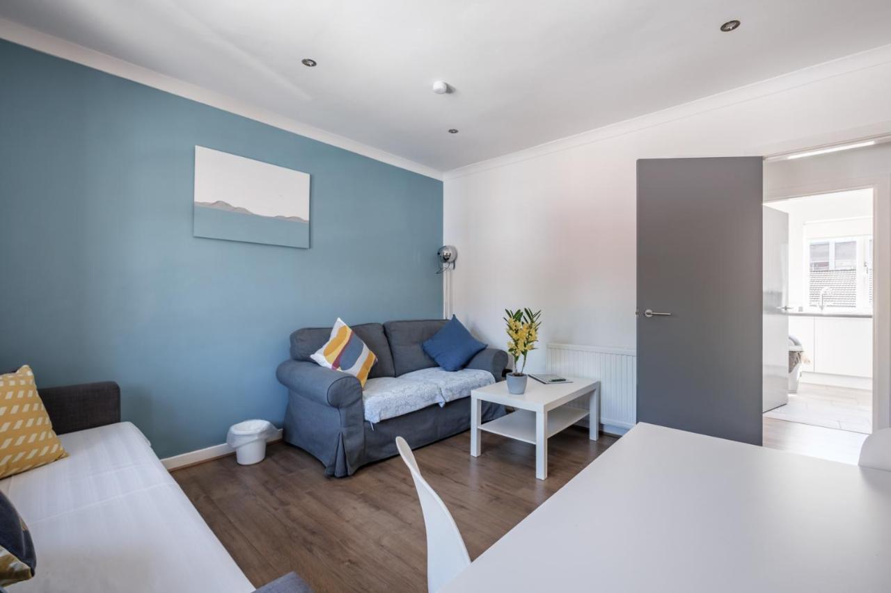 The Douglas - Spacious 2 Bed Apartment In Uddingston Luaran gambar