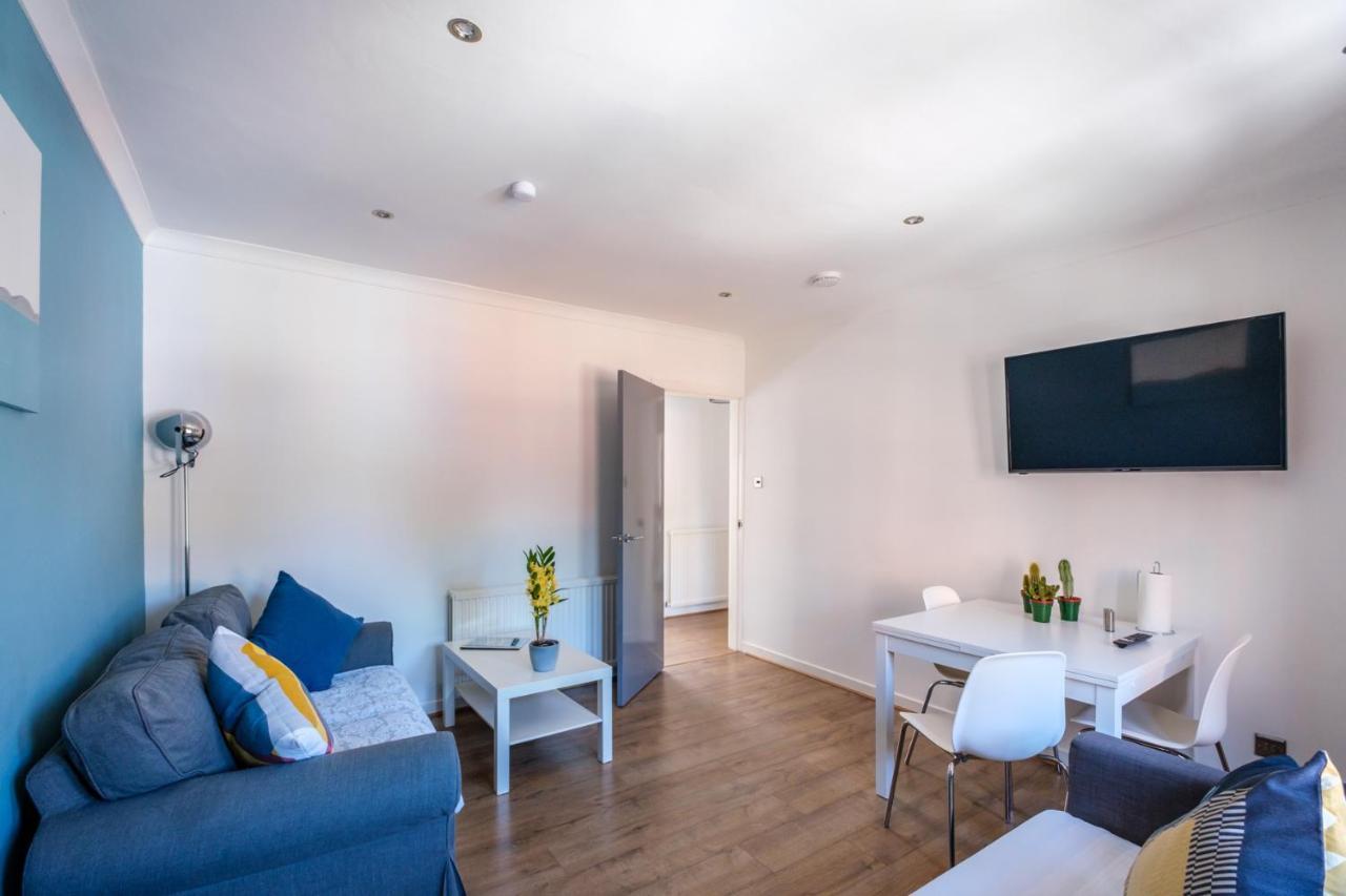 The Douglas - Spacious 2 Bed Apartment In Uddingston Luaran gambar